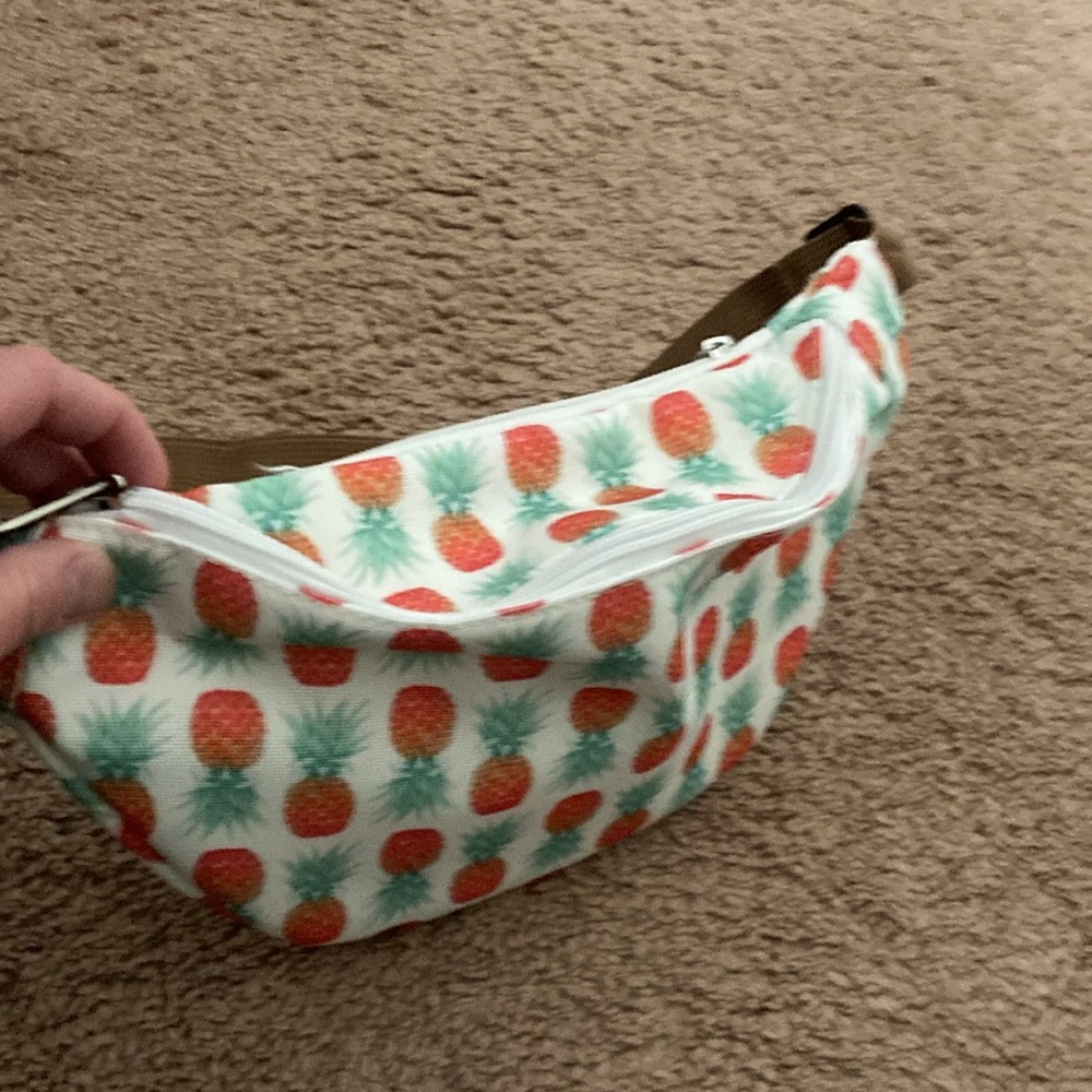 Fanny pack - Picture 4 of 4
